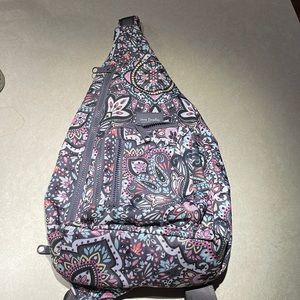 Vera Bradley reactive sling bag. Smoke free home. Only carried a few times.